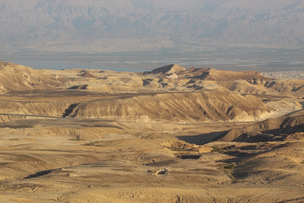 Descent to Dead Sea